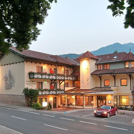 エアレプニス ホテル アパートメンツ Latschach ober dem Faakersee エクステリア 写真